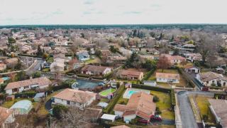 Prix m² immobilier à Dugny en 2026 : marché du 93