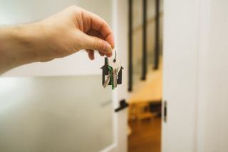 Prix immobilier dans le Loiret : m² par ville en 2026