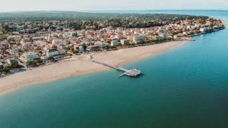 Prix m² immobilier à Mèze en 2026 : marché de l'étang de Thau